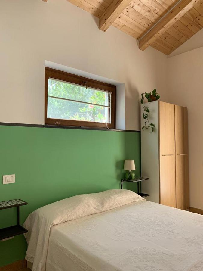 카바드티레니 La Stanza In Giardino B&B 외부 사진